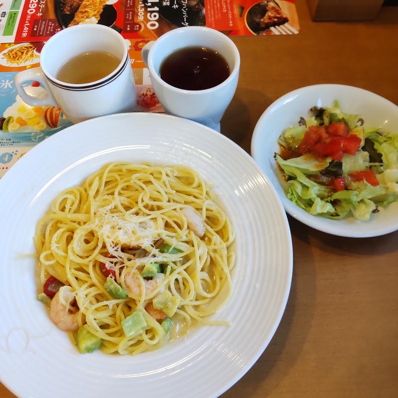 海老とアボカドのレモンクリームパスタランチ(ココス 紫波店 )