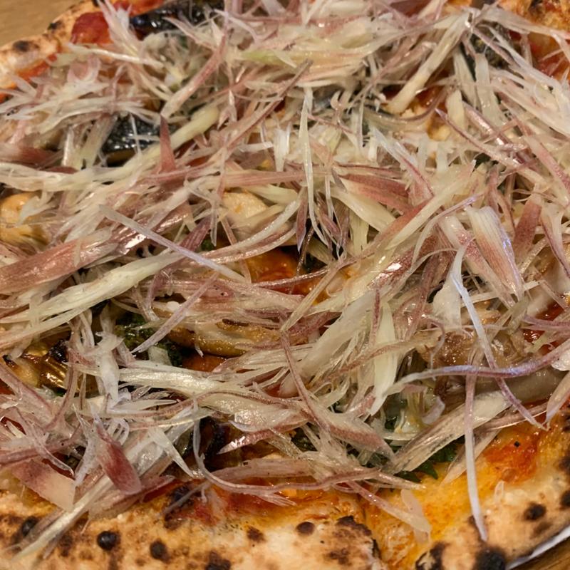 茗荷のピザ(トトト)