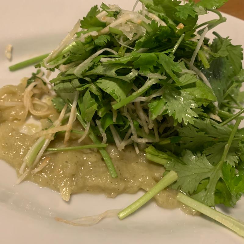 パクチーのサラダ(トトト)