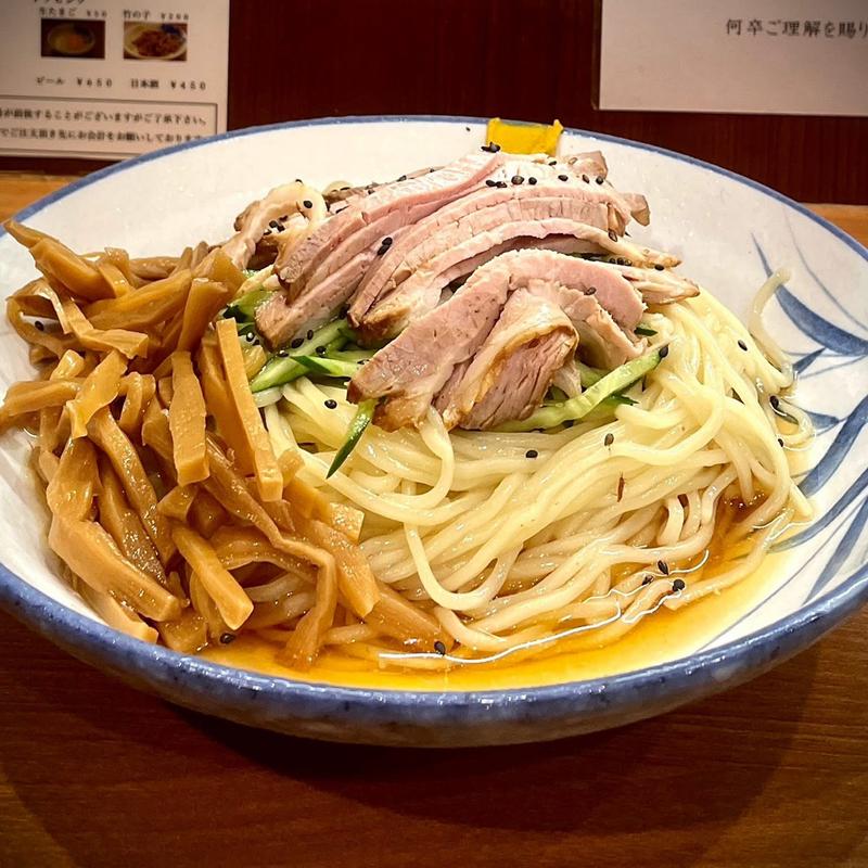 冷やし中華 大盛り チャーシュー増し 竹の子(共楽)