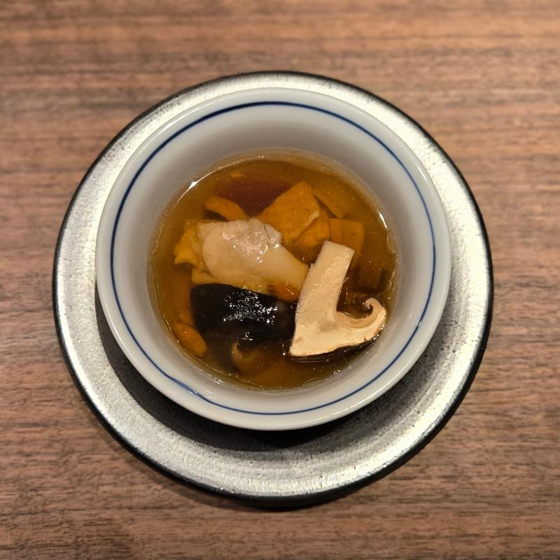 金華ハムと松茸の薬膳スープ(眞善美)