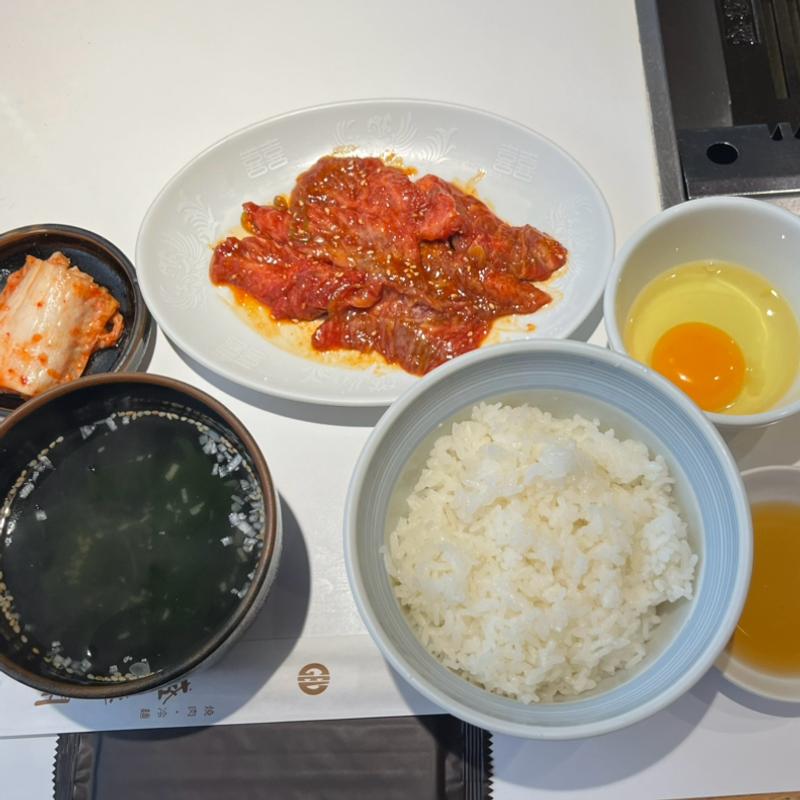 並定食(盛楼閣 （セイロウカク）)