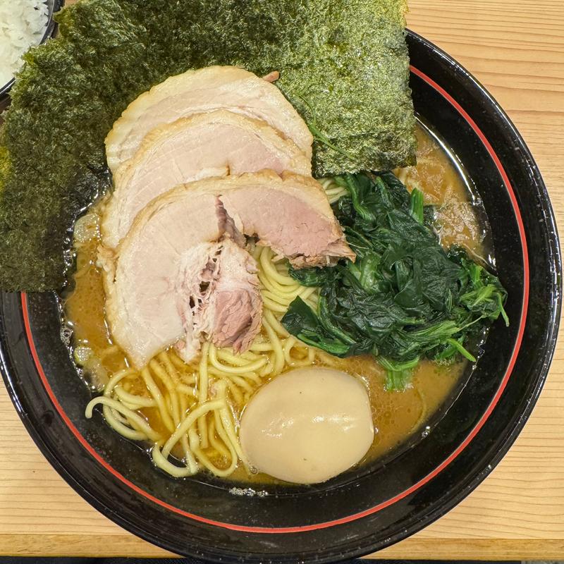 特別ラーメン(横浜らーめん 武蔵家 日吉店)
