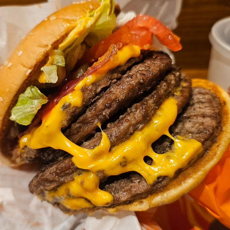 BABY BODY BURGER(バーガーキング 祖師ヶ谷大蔵店)