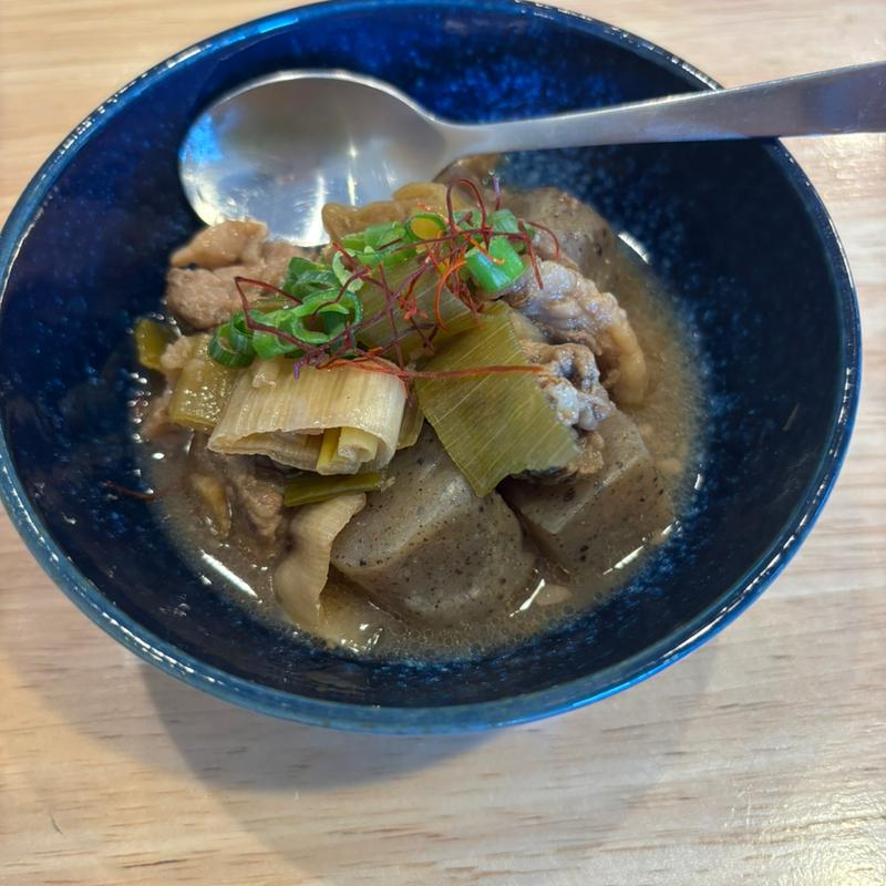 牛すじのビール煮込み(ペコラビール)