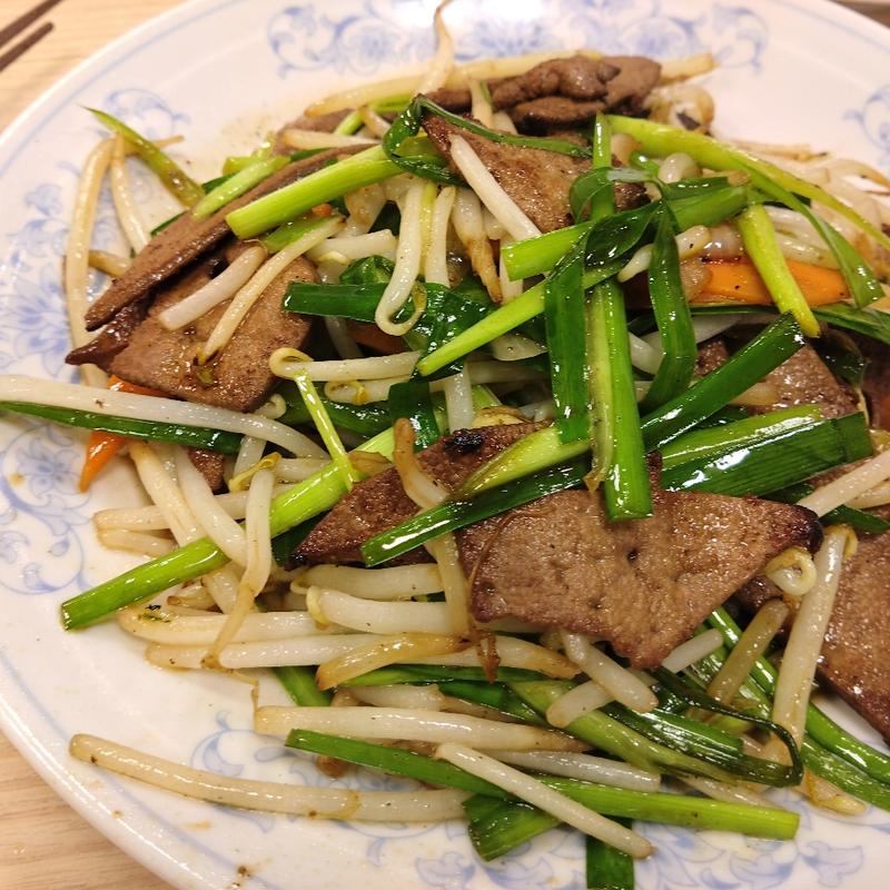 レバニラ炒め(ぎょうざの満洲 川西能勢口駅店)