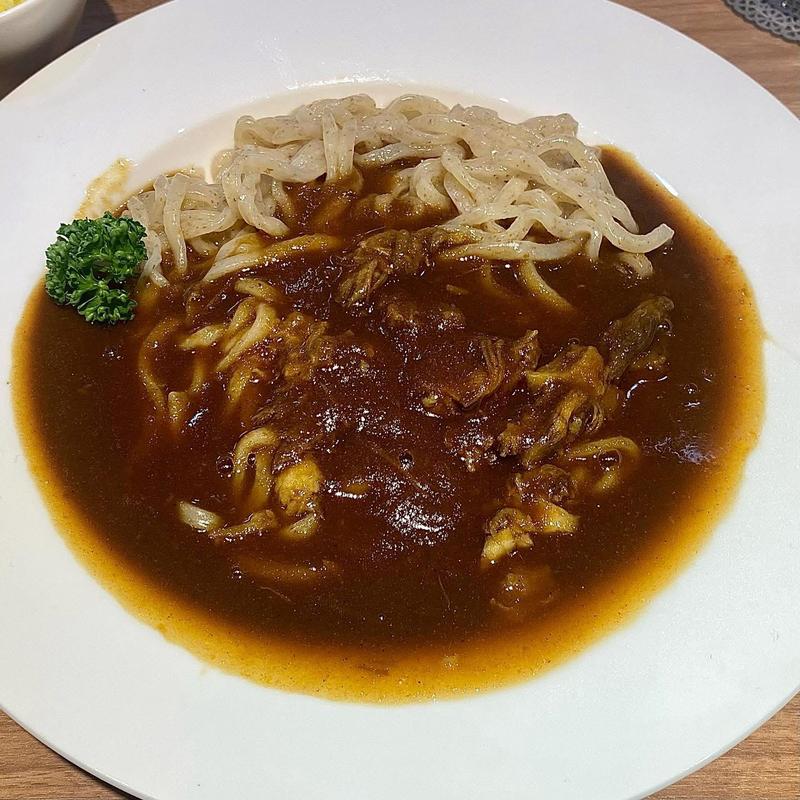 ビーフテールカレーまぜSoba(鶏Soba Toraや)