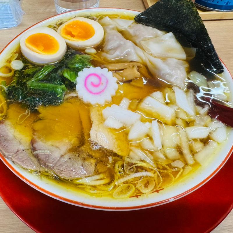 特製醤油ラーメン(ワンタンチンタンアンポンタン)