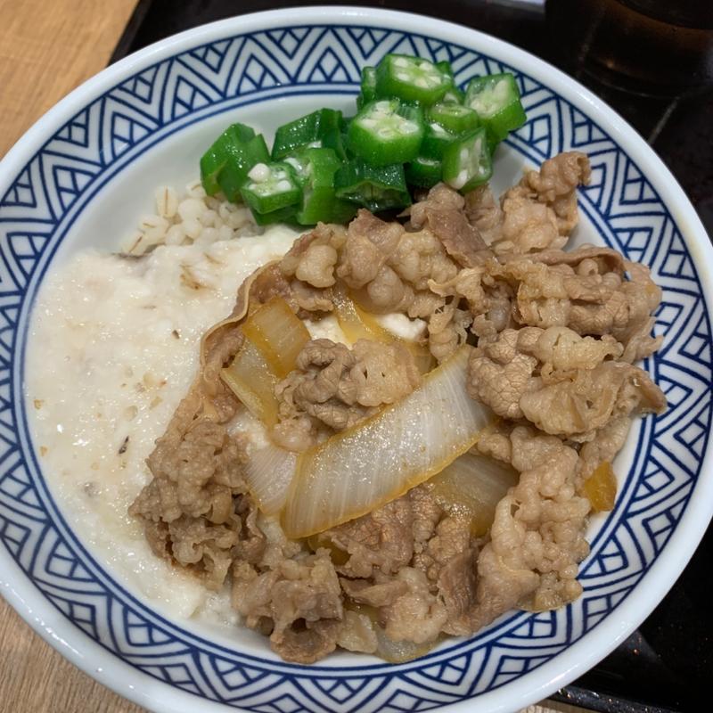 牛麦とろ丼(並)(吉野家 池袋北口店)