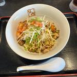 辛味たっぷり野菜のまぜそば