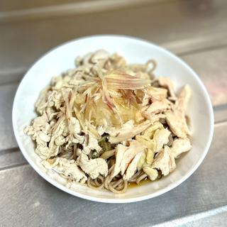 鶏ハムおろし蕎麦