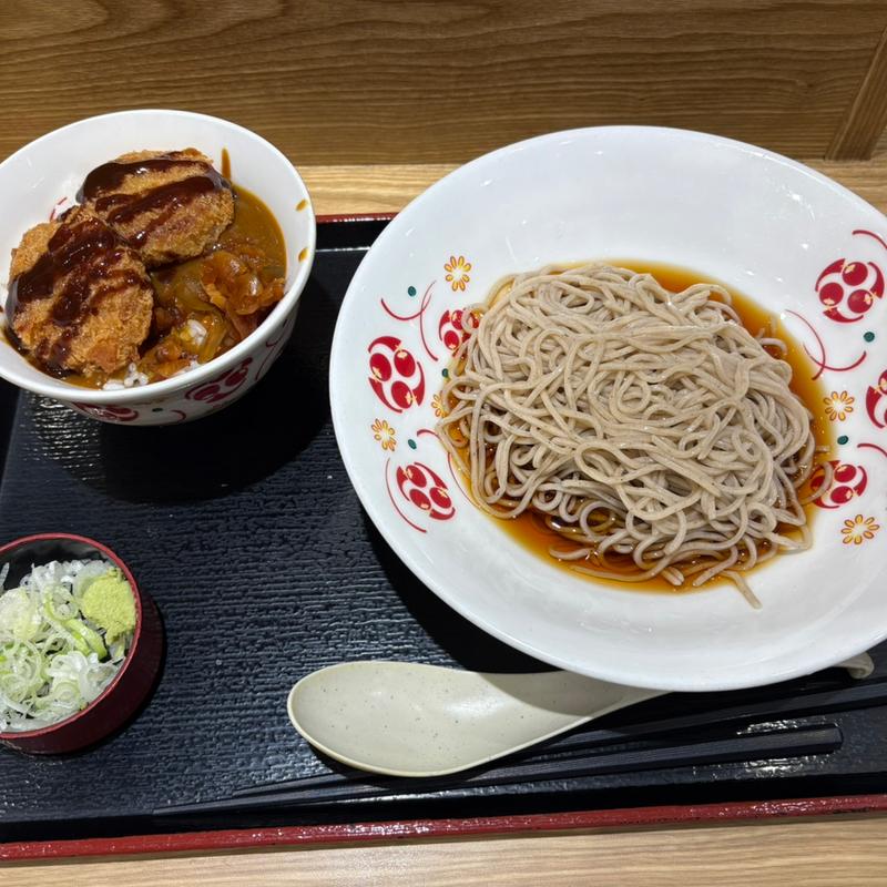 ミニカツカレー丼　冷たいそばセット(いろり庵きらく 川口)
