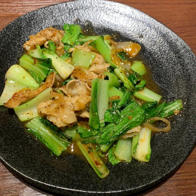 チンゲン菜と豚肉の山賊炒め(清龍 池袋西口店)