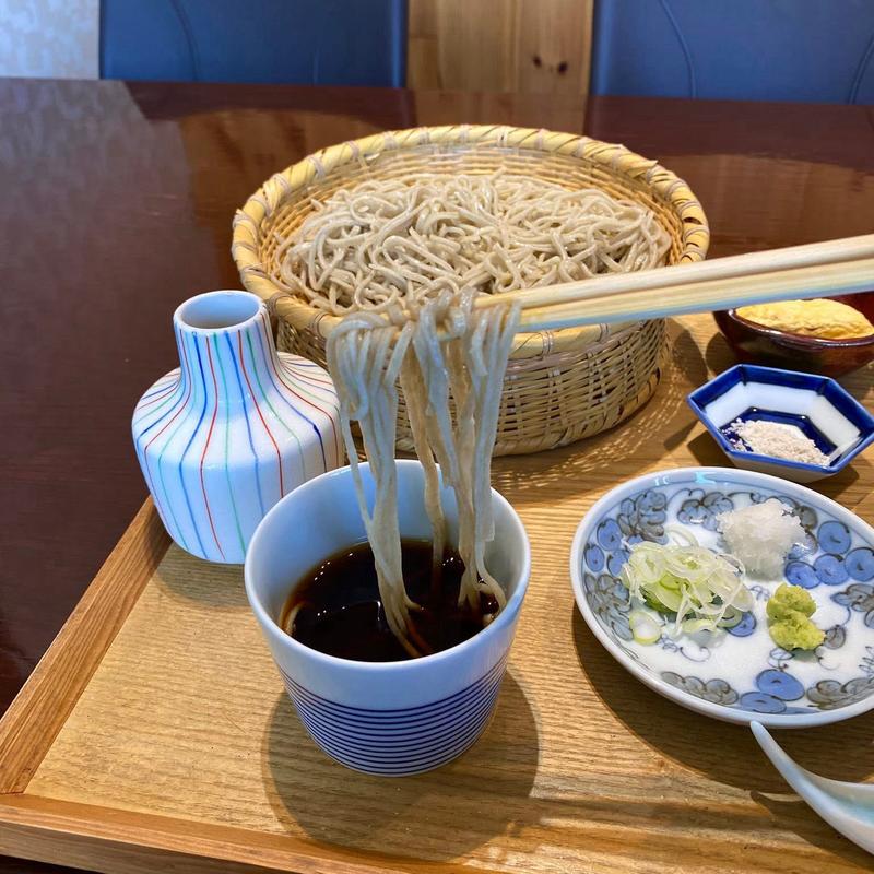 そば(旬彩料理 粗挽き蕎麦 高志の恵み 玄)