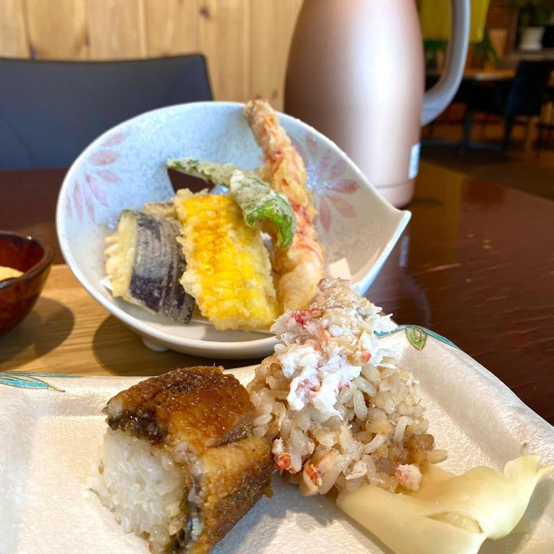 鰻と蟹のお寿司(旬彩料理 粗挽き蕎麦 高志の恵み 玄)