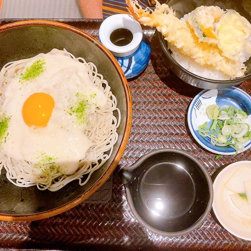 山かけ蕎麦とミニ天丼セット(そば吉 広島アルパーク店 )