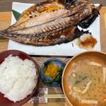 とろあじ開き定食