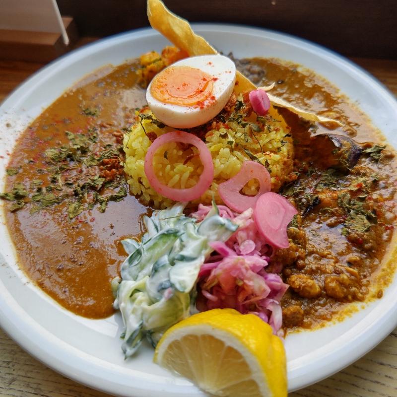 2種あいがけカレー(羊豚合挽と茄子の痺れキーマ・チャナダルカレー)(咖喱 檸檬 2号店)