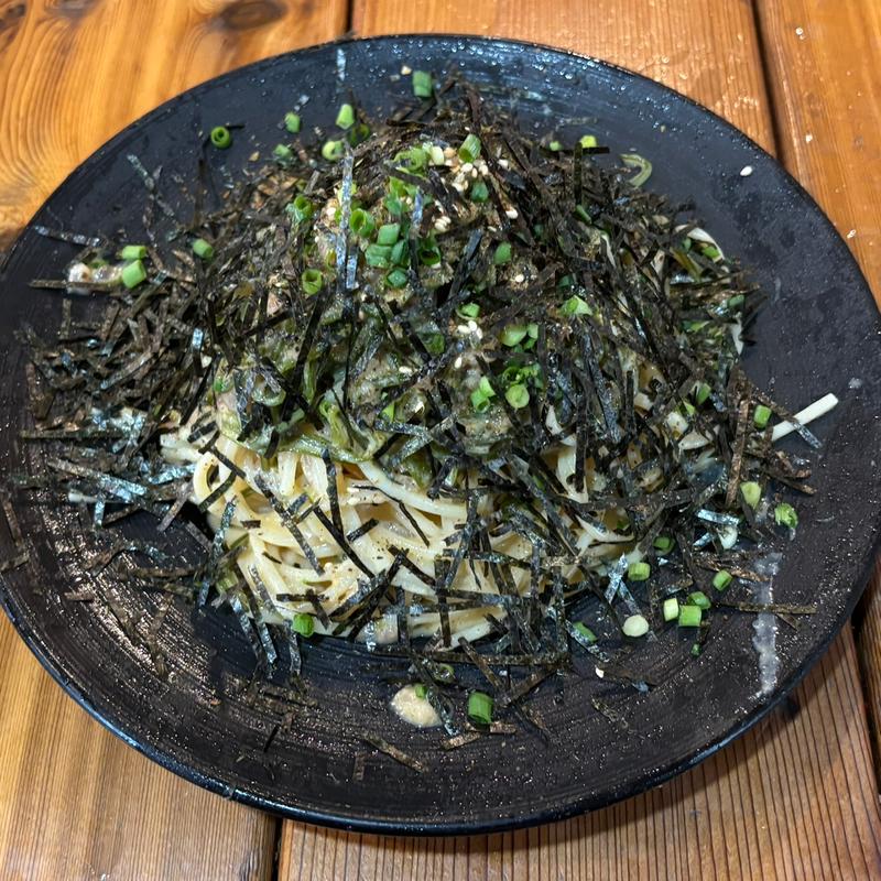 ネギトロとメカブ、卵の和風冷製スパゲッティ(Pasta e Vino Kei)