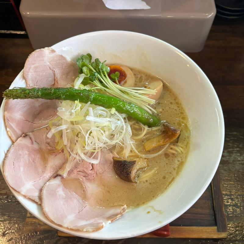 鶏極濃　味玉プラス(麺69 チキンヒーロー （メンロック チキンヒーロー）)