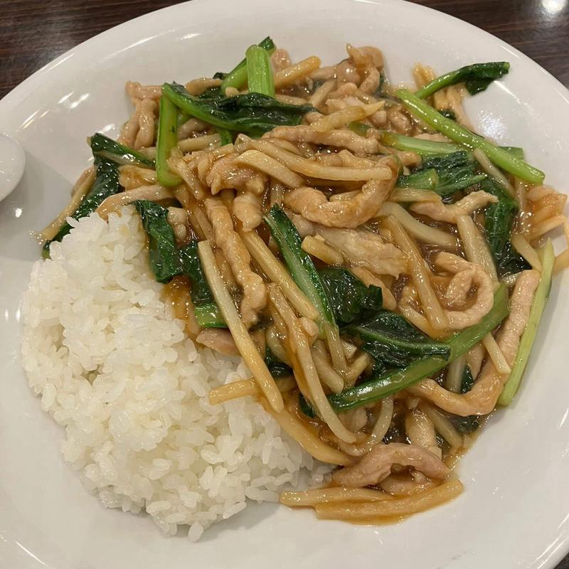 青椒肉絲飯(東魁楼)