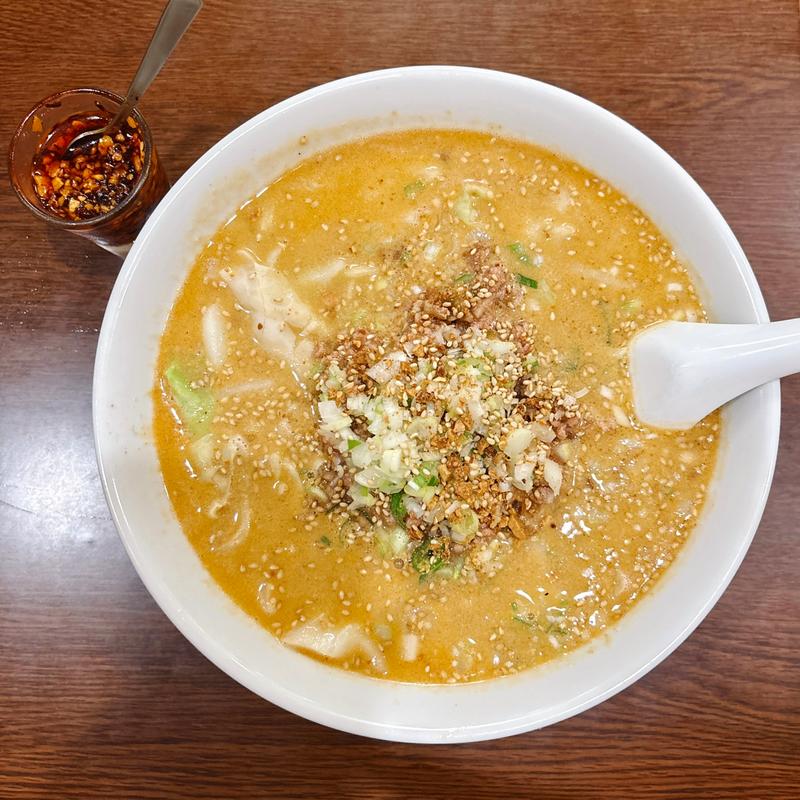 ごま風味担々麺(アジア料理 菜心)