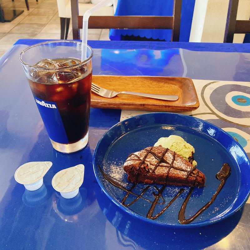 ガトーショコラとピスタチオアイス、アイスコーヒー(シュポール （SHUPOUL）)