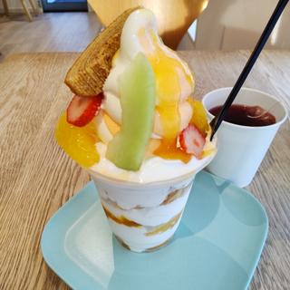 フルーツパルフェ