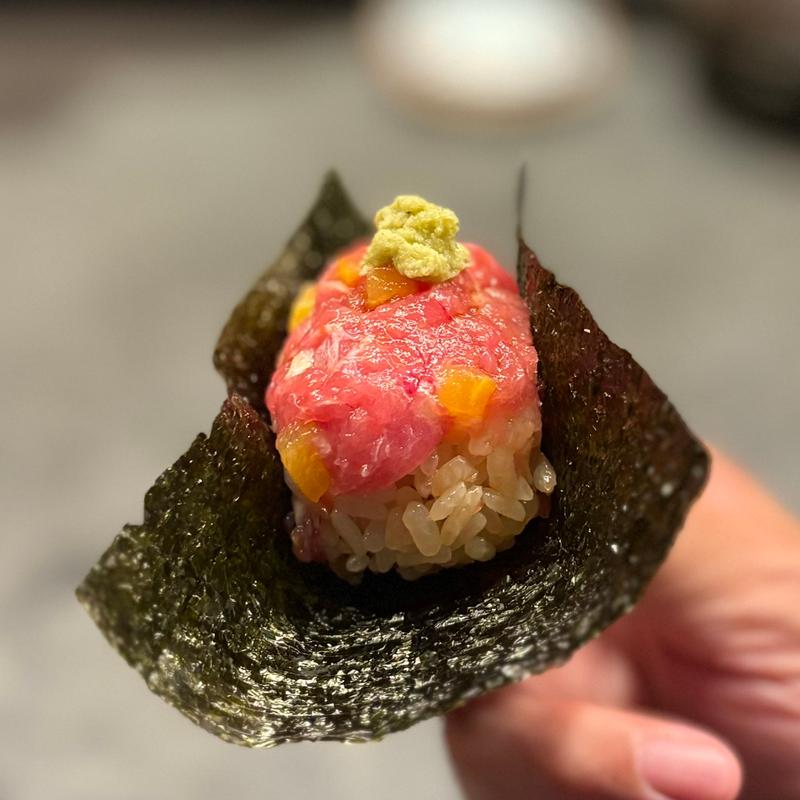 マグロの手毬寿司(居酒屋 うちやま)