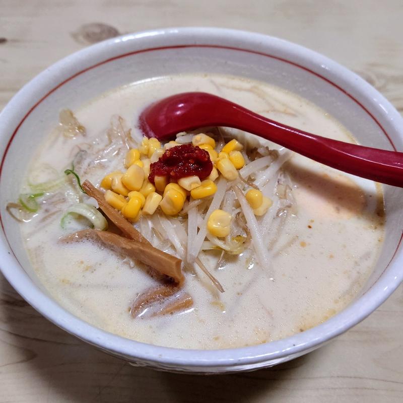 しろみそらーめん(暖宝 （だんほう）)