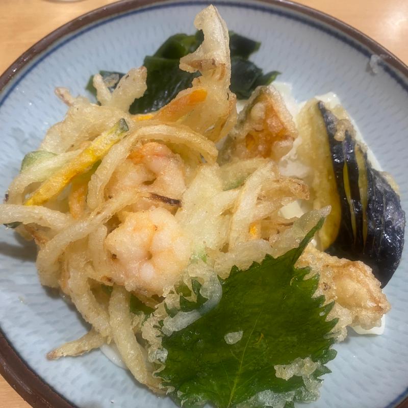 (吉田麺業 きしめんよしだ エスカ店)