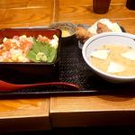 海鮮丼カキフライ2個付