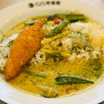グレーンカレー白身魚のフライトッピング