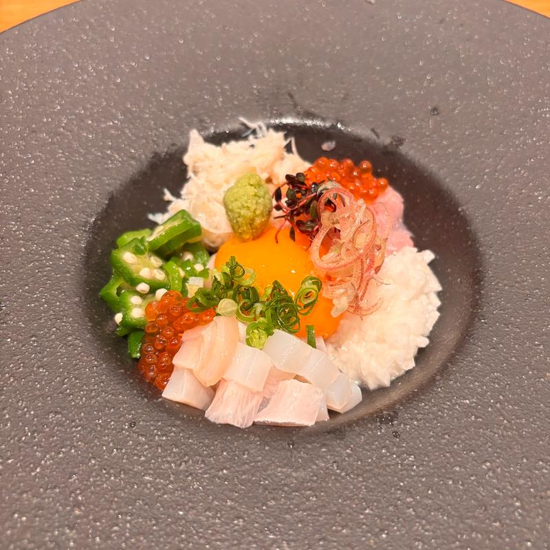 海鮮ばくだん(魚菜由良　雑魚亭)