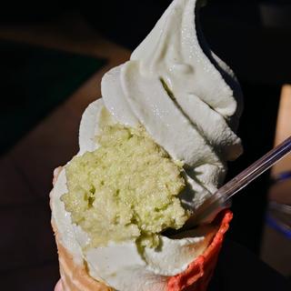 大王わさびプレミアムソフトクリーム(大王わさび農場)