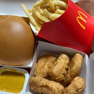 フィレオフィッシュ　ポテトM ナゲット　スプライト(マクドナルド 益城熊本空港インター店 )