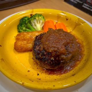 ビーフ100%粗挽き肉厚ステーキ風ハンバーグ