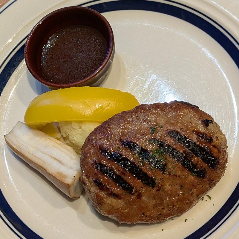 レギュラーハンバーグ(ブッシュウィック べーカリー＆グリル （BUSHWICK BAKERY & GRILL）)