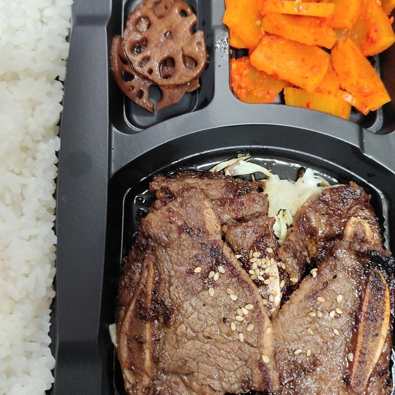 LAカルビ弁当(兄夫食堂 赤坂本店)