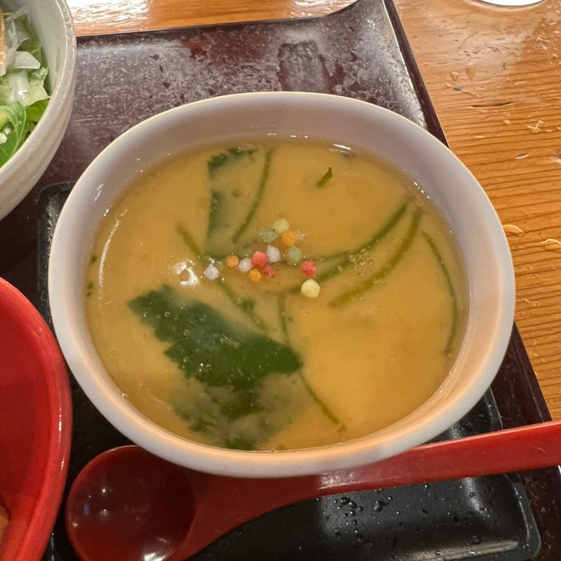 茶碗蒸し(日楽哩名物カツオたたき御膳)(みき日楽哩)