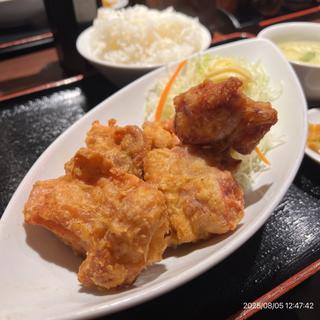鶏肉唐揚げ(錦秀菜館 神保町店)