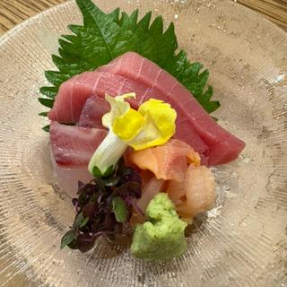 刺身盛り合わせ