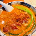 排骨担々麺(支那麺 はしご 銀座四丁目店)