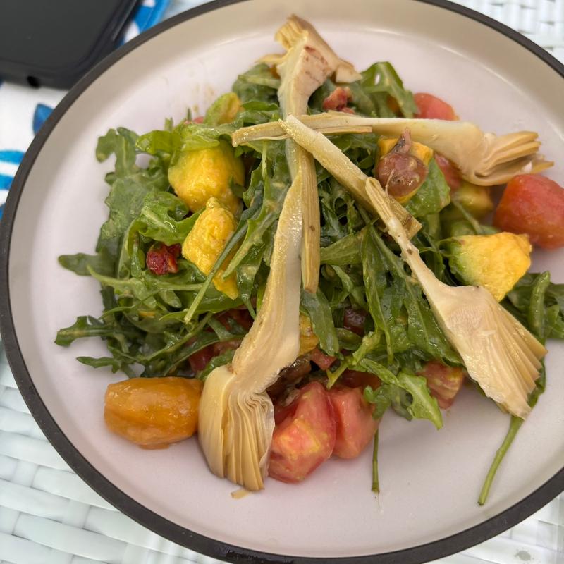 Insalata di Avocado-Pomodori-Carciofi-Rucola-Olive Nere(Azure)