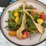 Insalata di Avocado-Pomodori-Carciofi-Rucola-Olive Nere