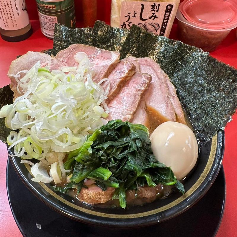 チャーシュー麺 味付玉子 海苔 薬味ネギ チャーシュー増し(とらきち家 光)