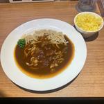 ビーフテールカレーまぜSoba ターメリックライス付き