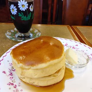 ホットケーキ アイスコーヒー