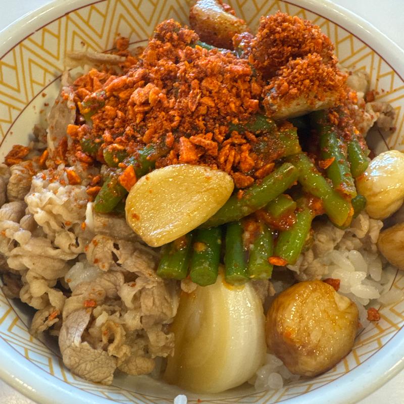 トリプルニンニク牛丼(すき家 新座道場店)