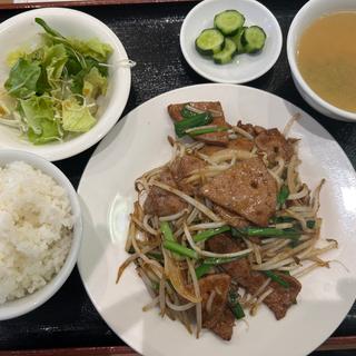 ニラレバ炒めランチ